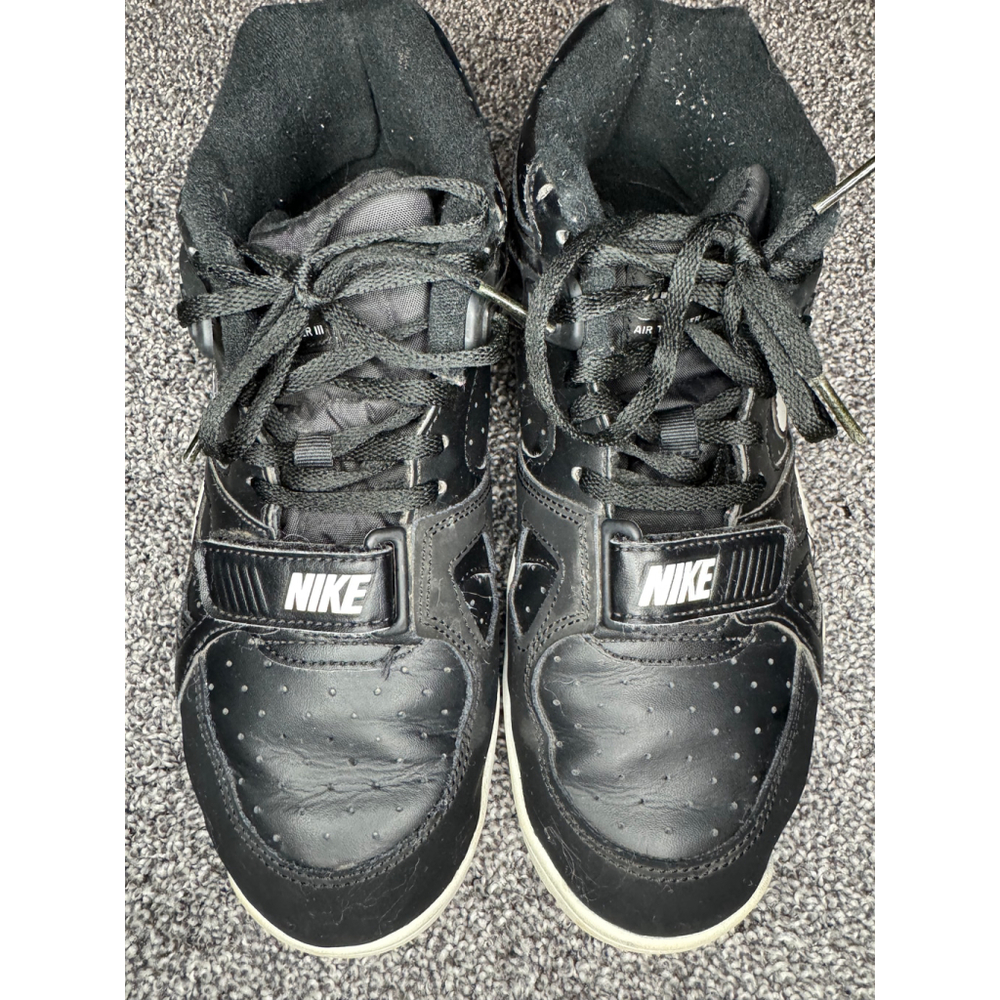Nike Air Trainer III Black/White | Size 6Y (Women’s 7.5 / Men’s 6) | Cross Train